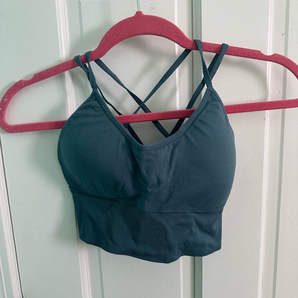 NVGTN sports bra